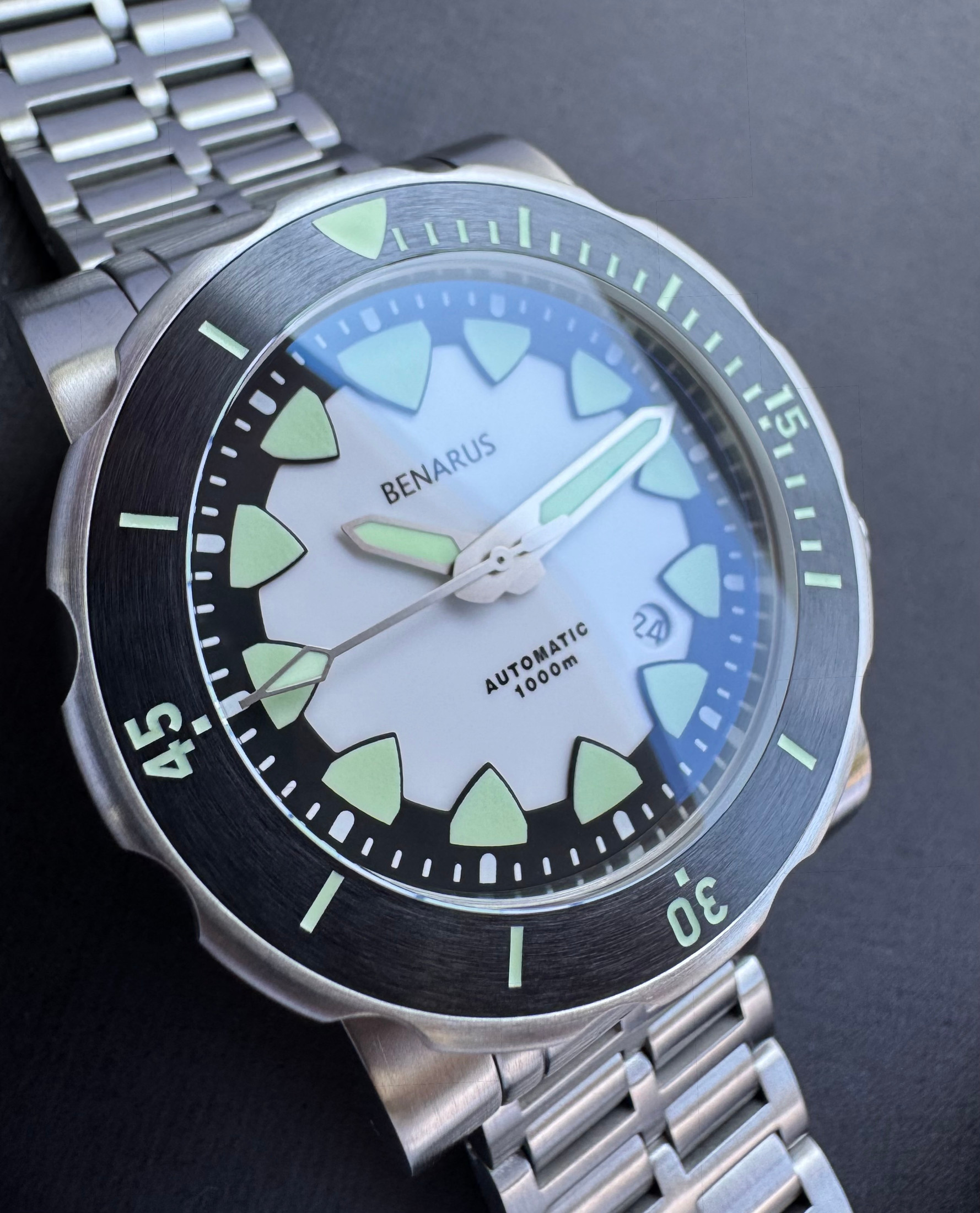 Mako White thumbnail 2