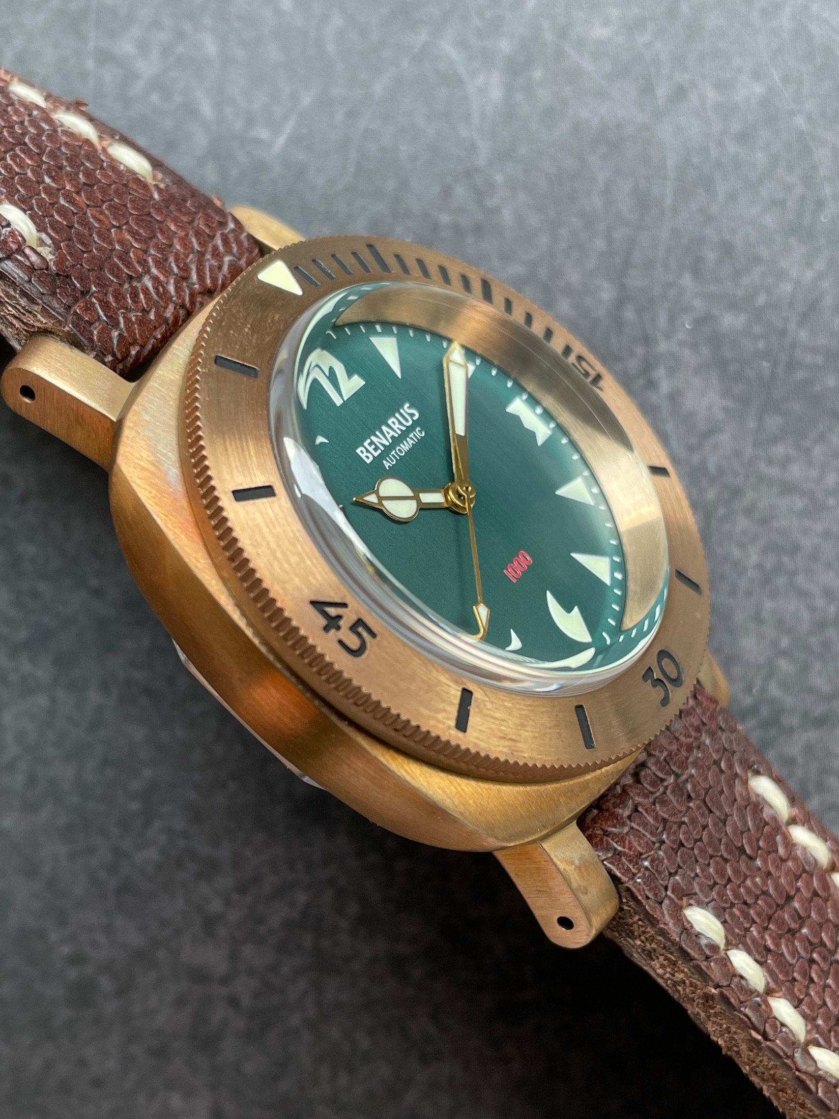 Moray 38 bronze brushed teal C3 lume thumbnail 2