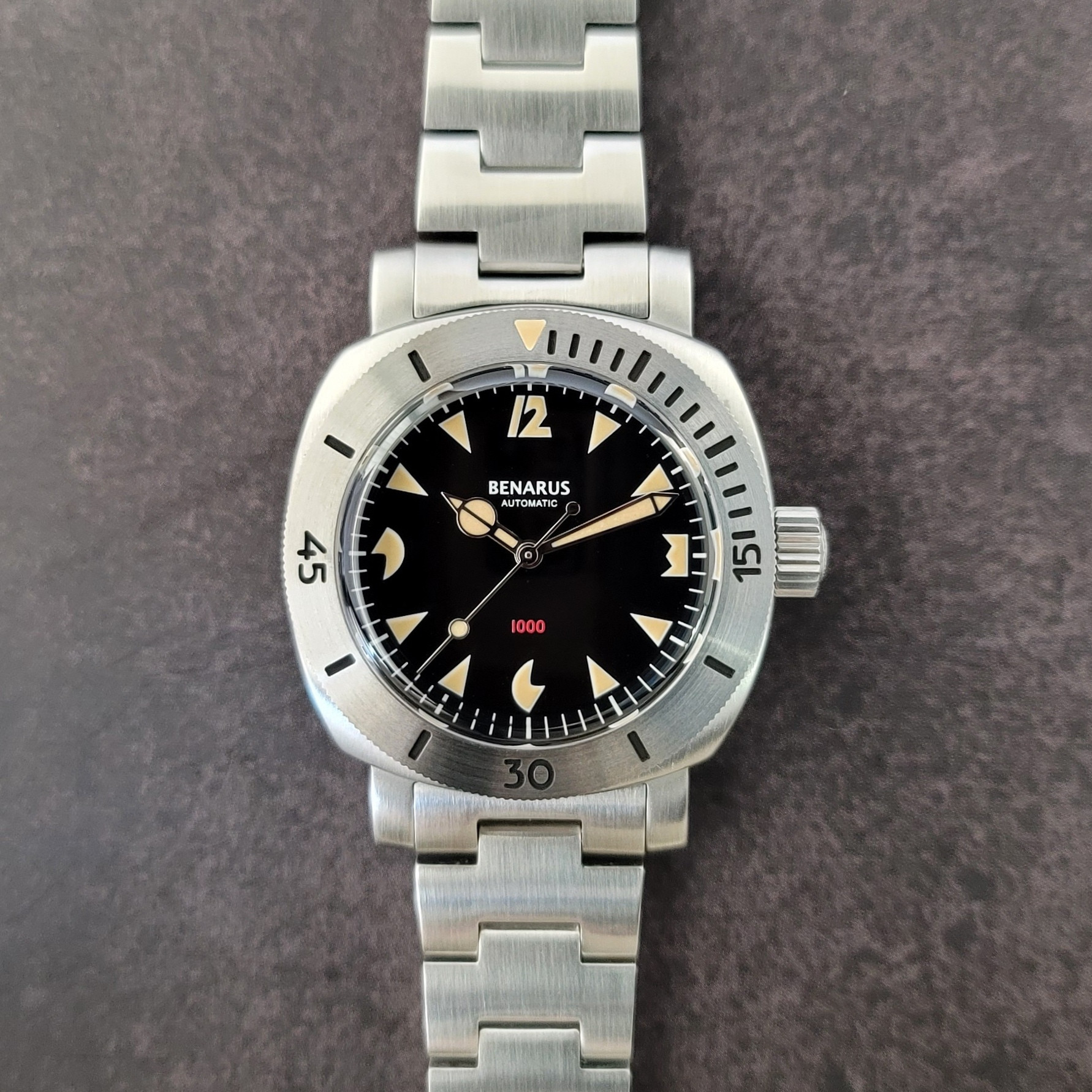 Moray 38 steel black pacman dial vintage lume no date selected view