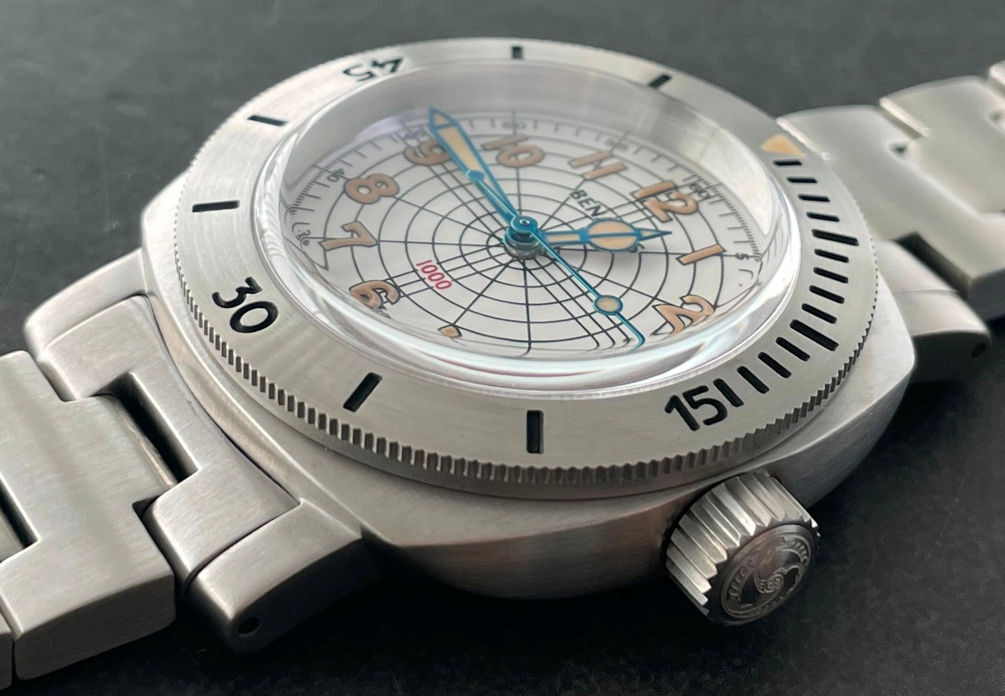 Moray 38 steel silver dial vintage lume thumbnail 3