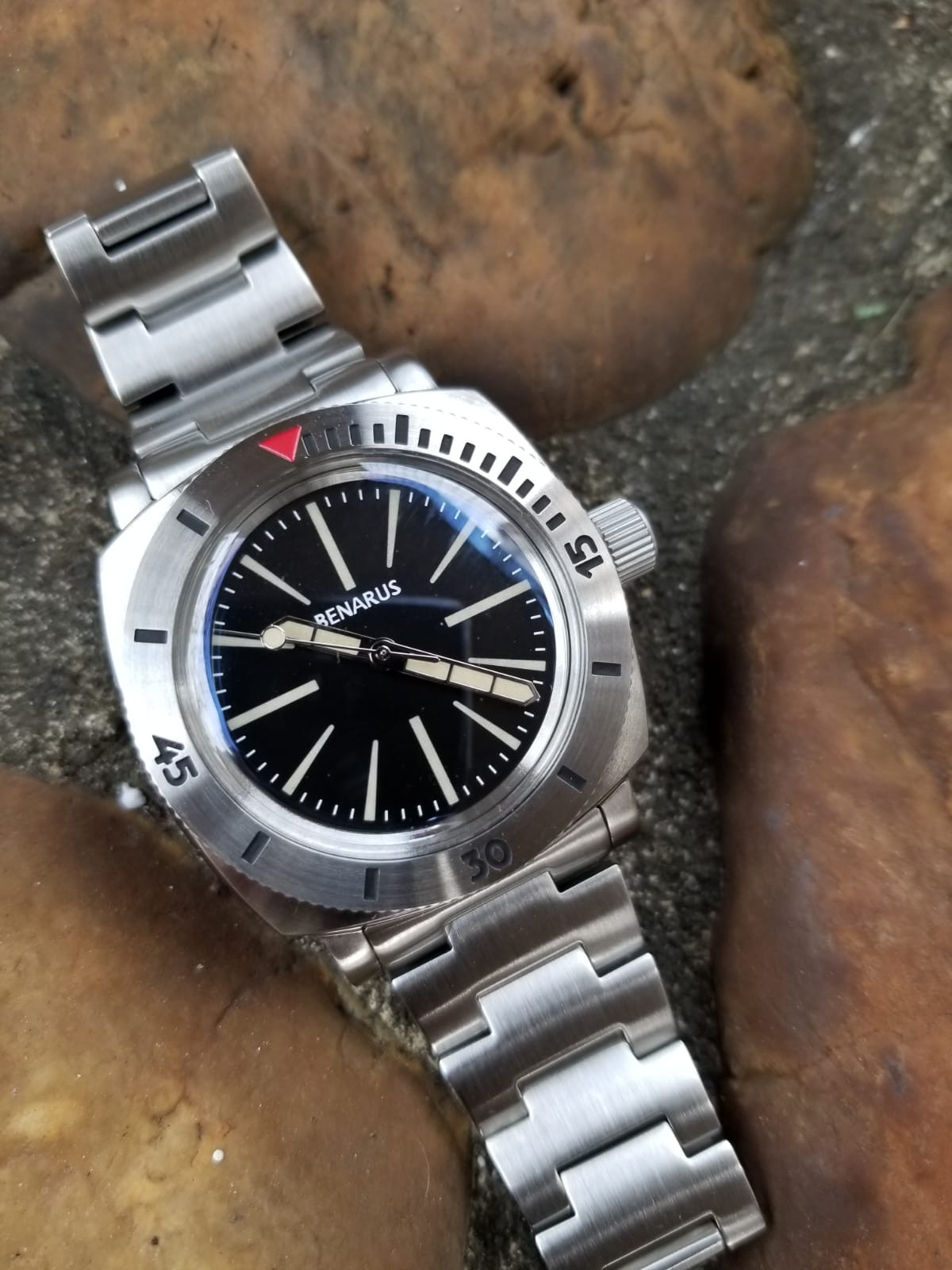 Moray 42 vintage matte black dart vintage lume selected view