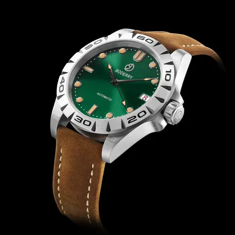 URBAN DATE(TITANIUM)- 3-hand Hi-beat(28,800 bph) with 72 hrs Power-reserve Automatic Titanium Watch