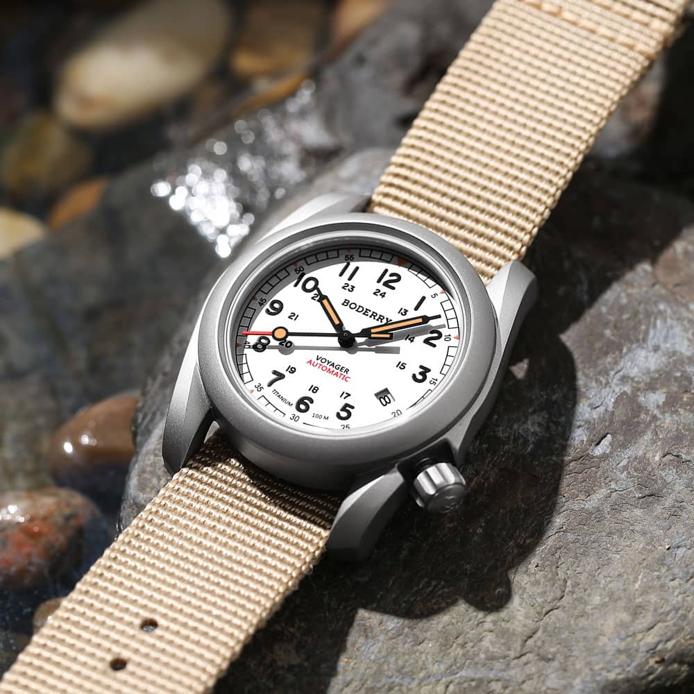 VOYAGER - 100M Waterproof Titanium Automatic Field Watch | White thumbnail 4