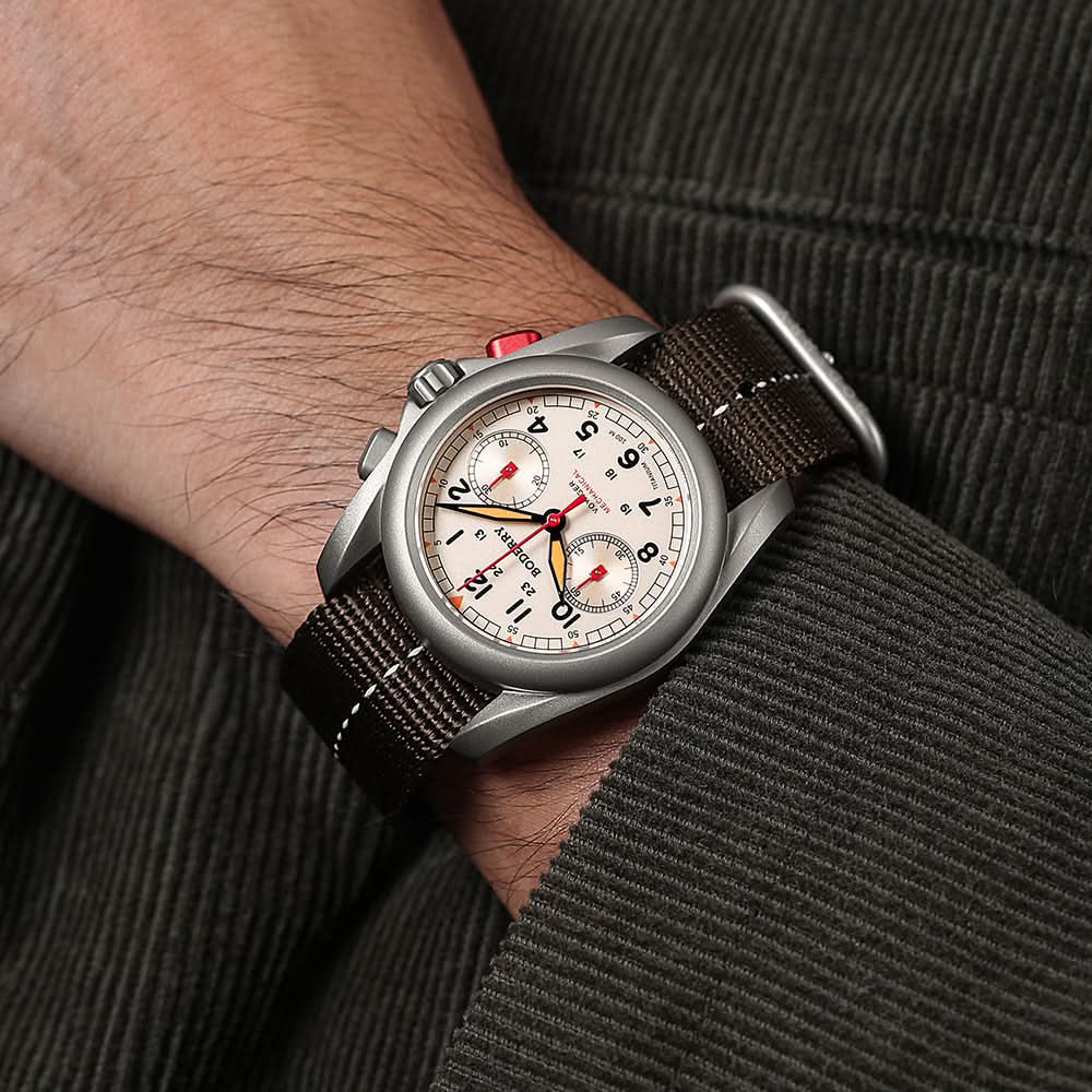 VOYAGER Chronograph - Titanium Mechanical Field Watch, 100M Water Resistant | Cream thumbnail 2