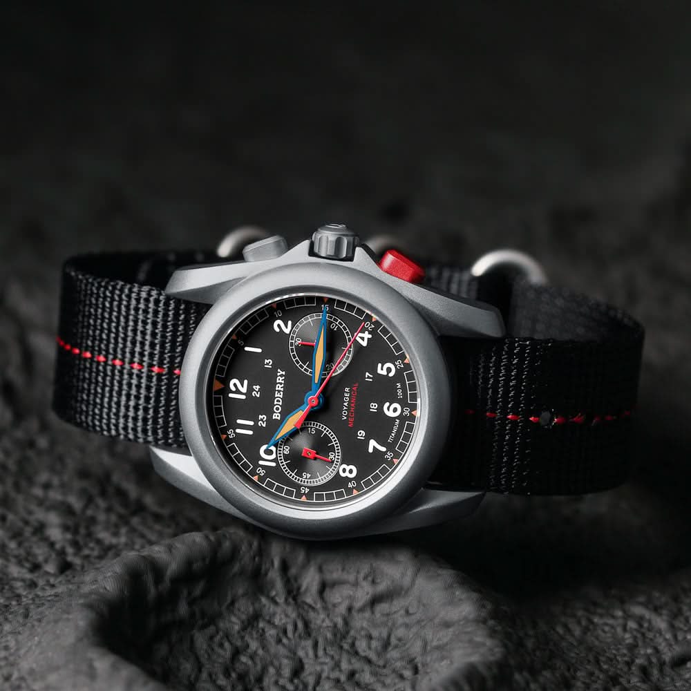VOYAGER Chronograph - Titanium Mechanical Field Watch, 100M Water Resistant | Grey thumbnail 4