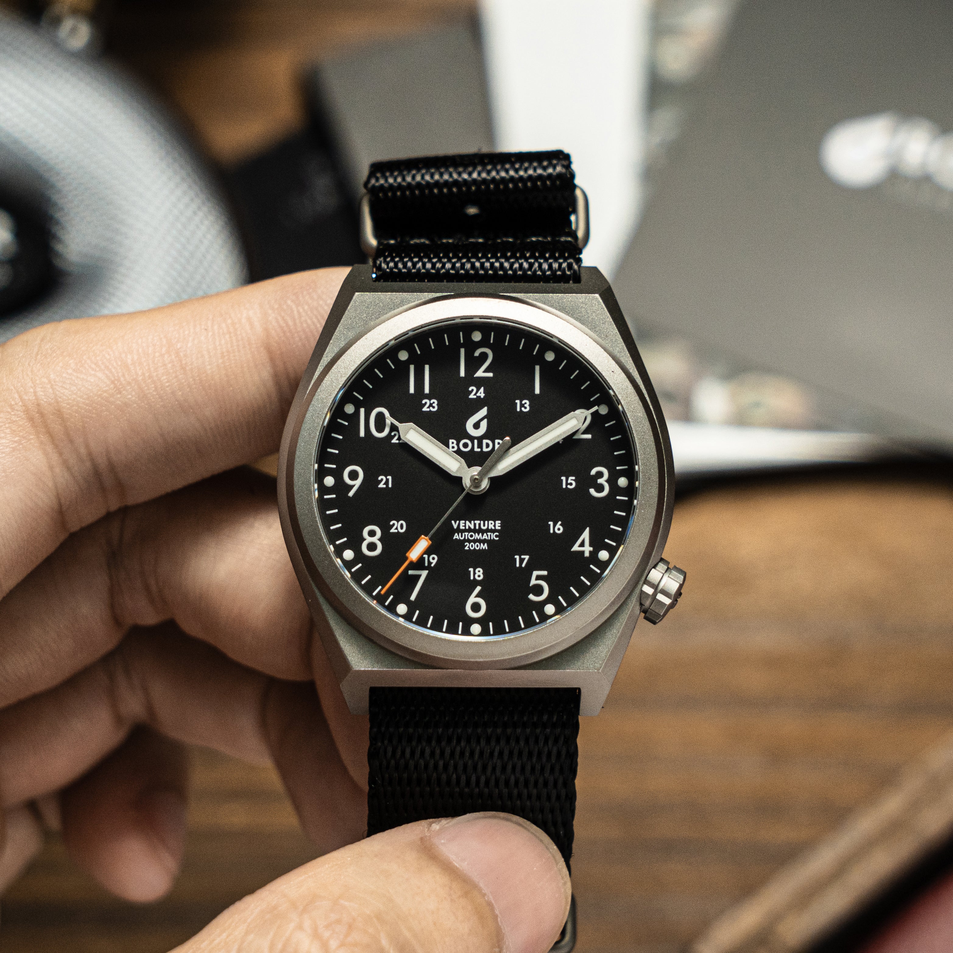 Venture Carbon Black (Preorder) thumbnail 3