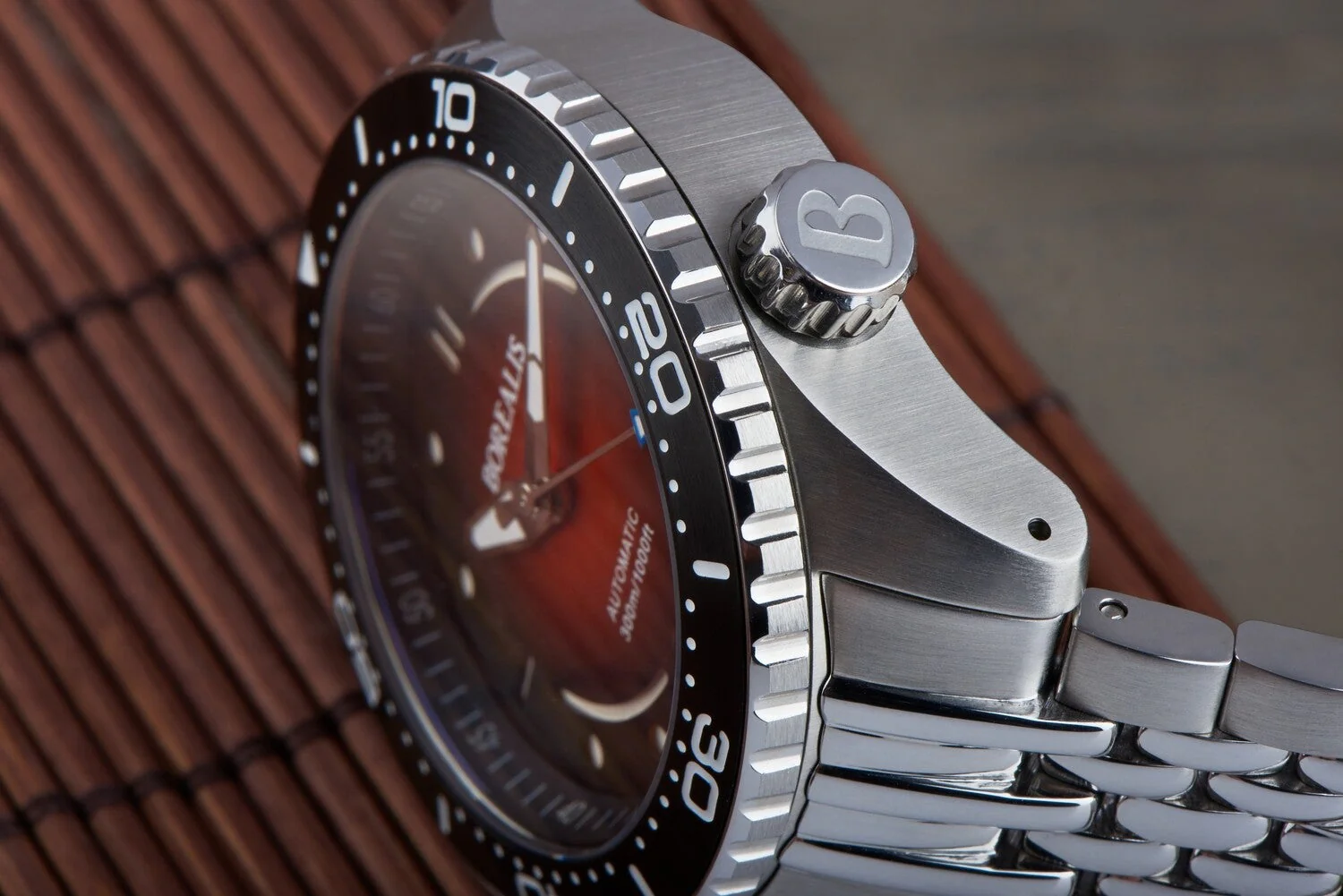 Borealis Neptuno Red Fade to Black Dial No Date NH38 Automatic Movement 300m Diver Watch thumbnail 2