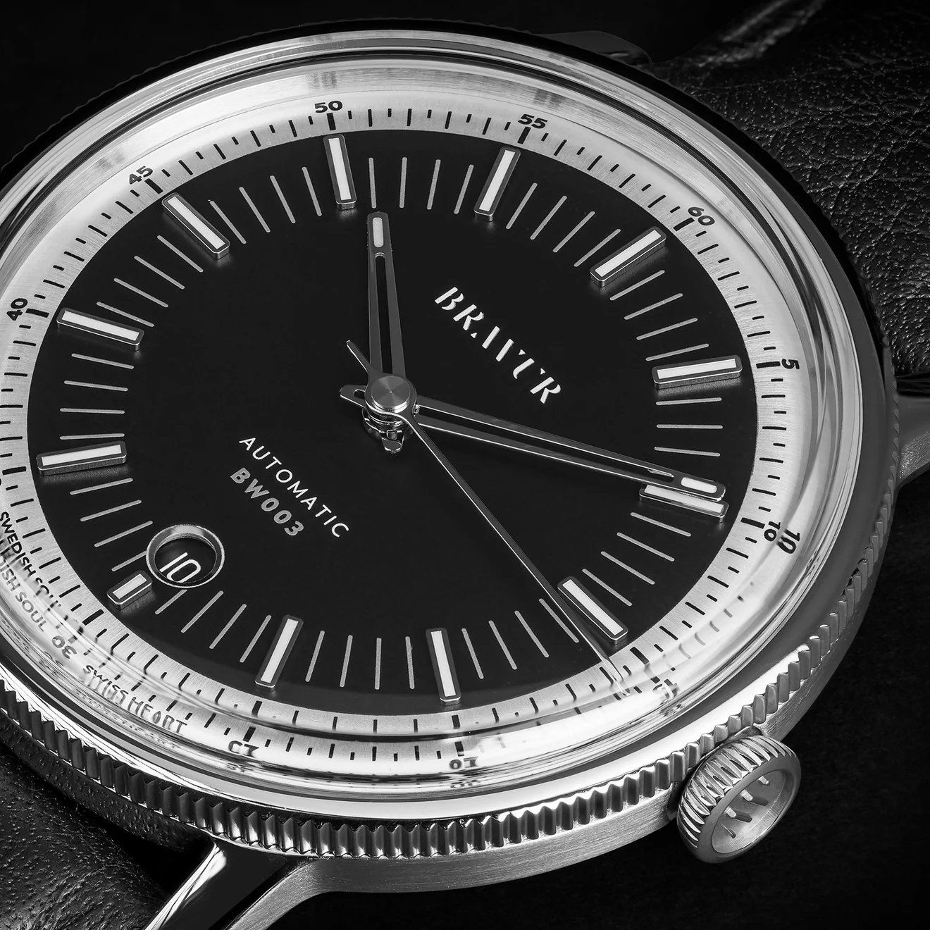 BW003 - Black dial