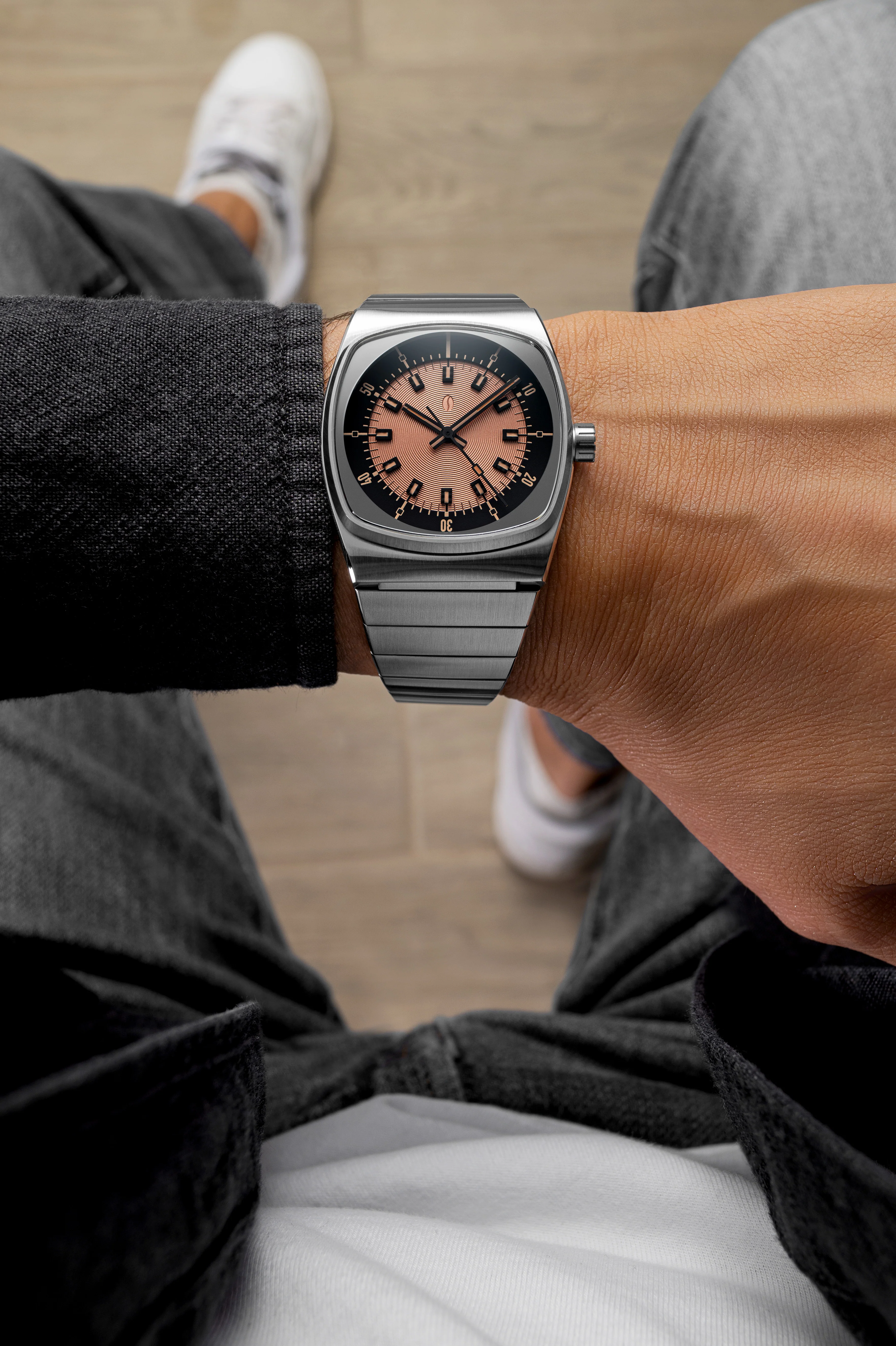 Metric - Manual Wind Copper Watch thumbnail 2