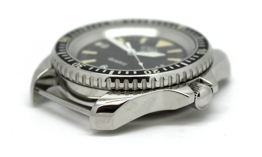 1983 RN Divers Quartz Re-Issue Watch (RN300-83 QS60) thumbnail 2