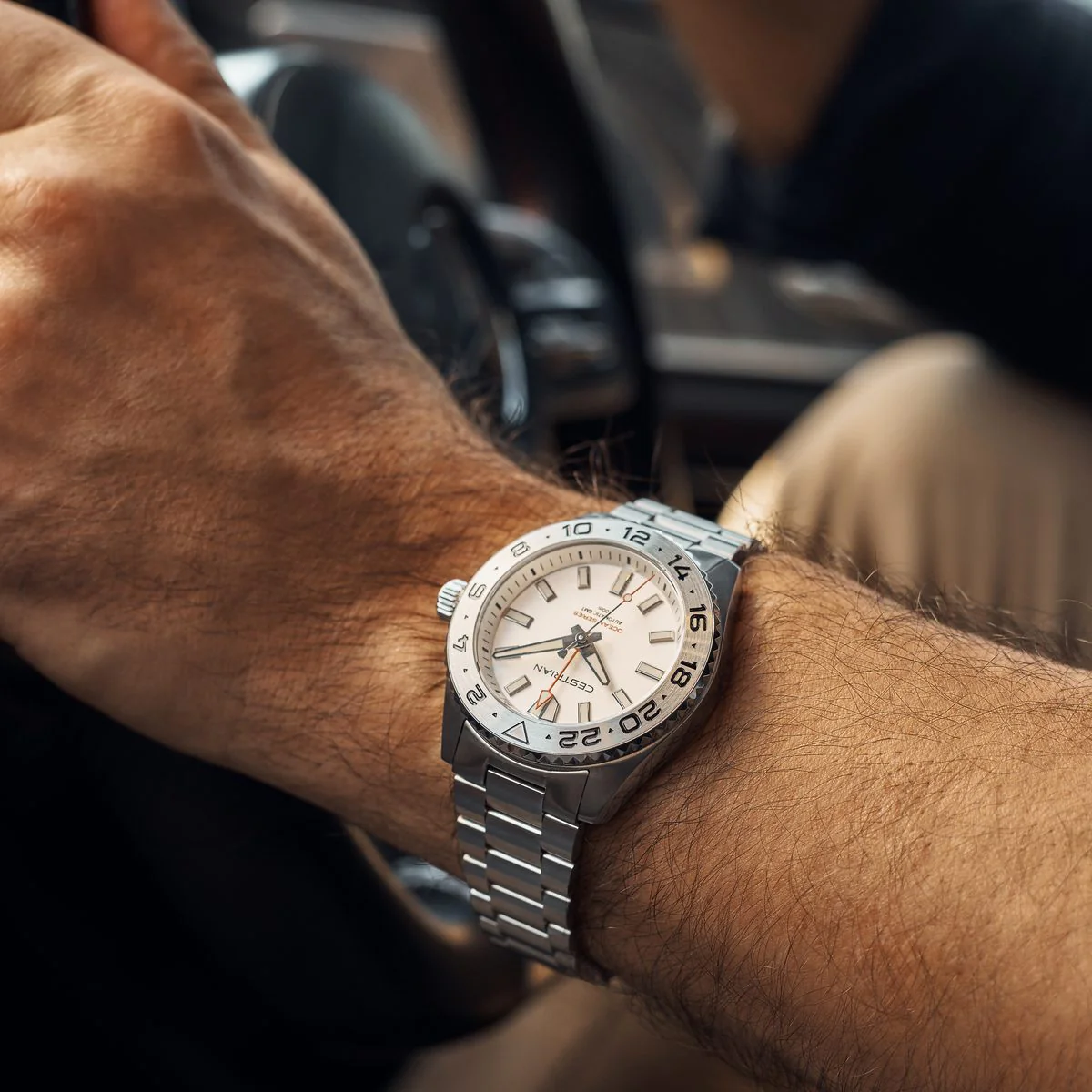 Cestrian Ocean Series GMT 42mm Silver White Dial Steel Bracelet Automatic Men's Watch thumbnail 3