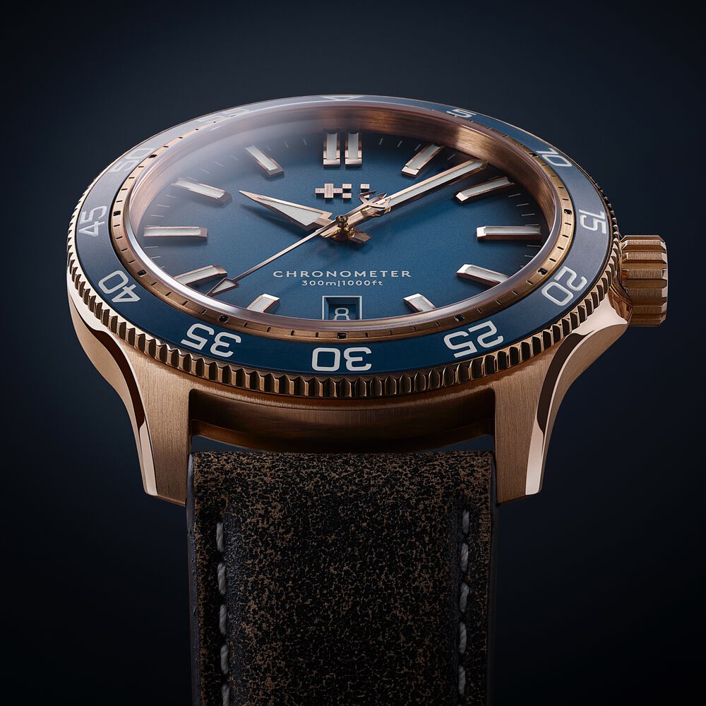 C60 Pro 300 Bronze 42mm — Blue Ombré thumbnail 3