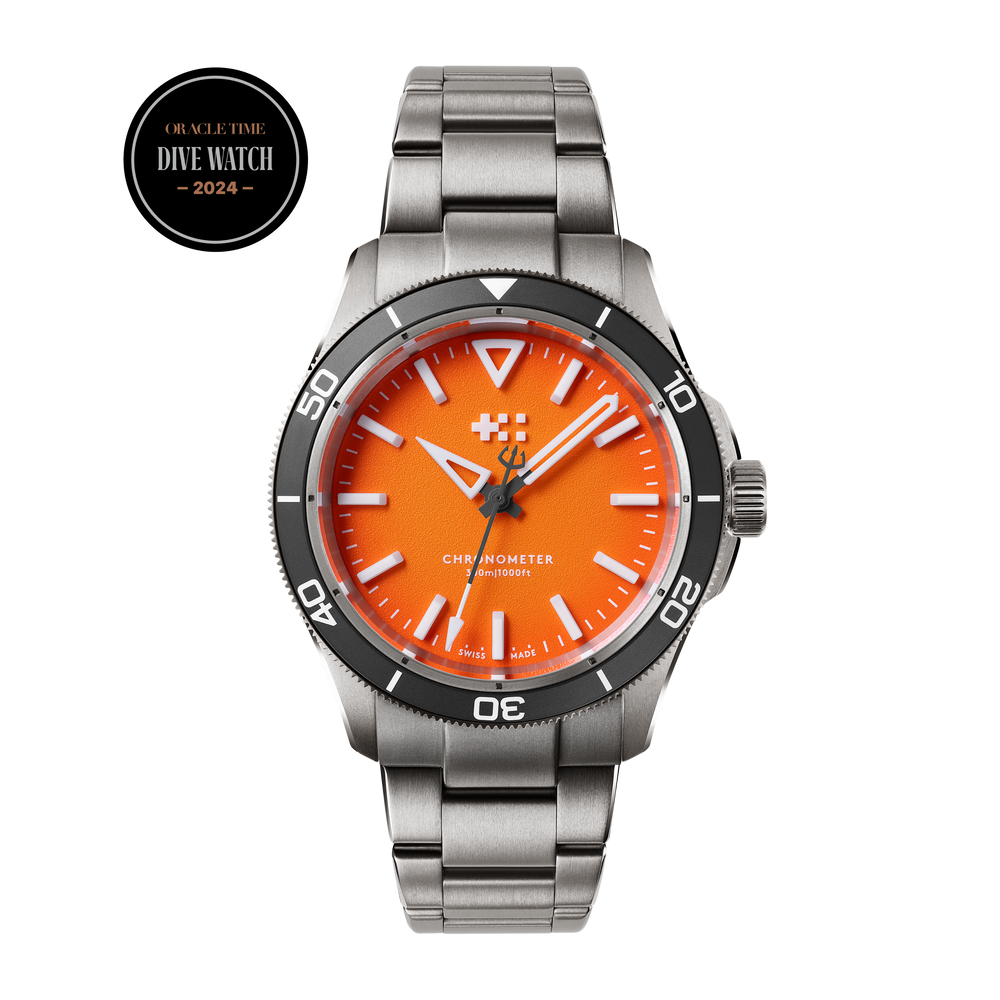 C60 Trident Lumière 41mm — Orange selected view