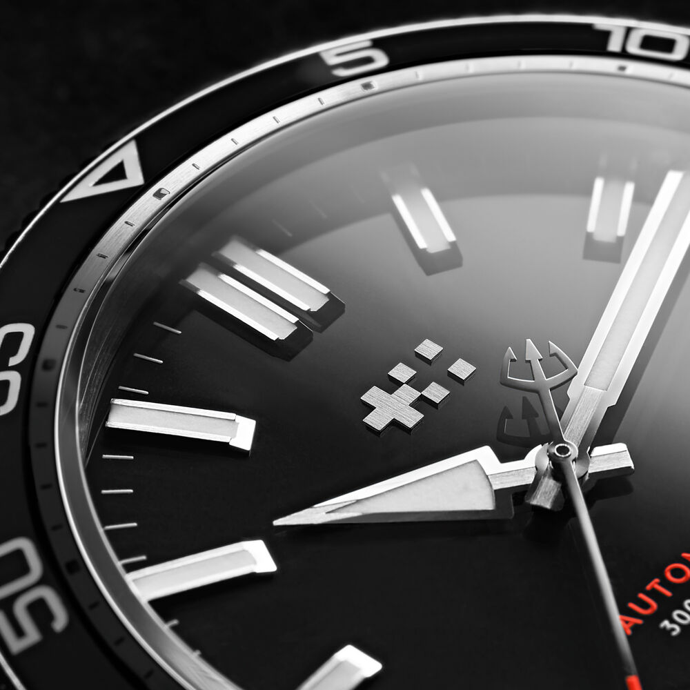 C60 Trident Pro 300 38mm — Black thumbnail 3