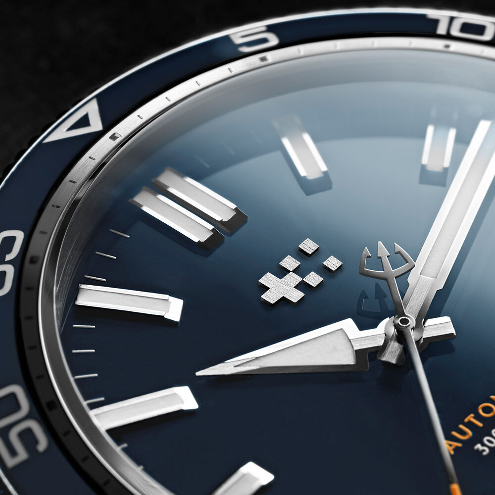 C60 Trident Pro 300 38mm — Blue thumbnail 3