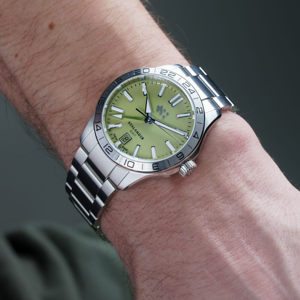 C63 Sealander GMT 39mm — Pistachio Automatic GMT thumbnail 2