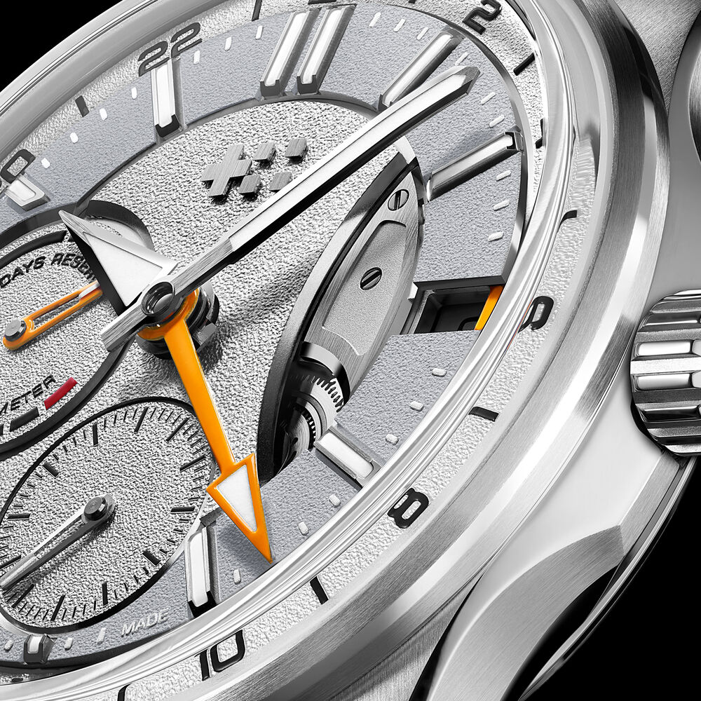 C63 True GMT 40.5mm — White Automatic GMT thumbnail 3