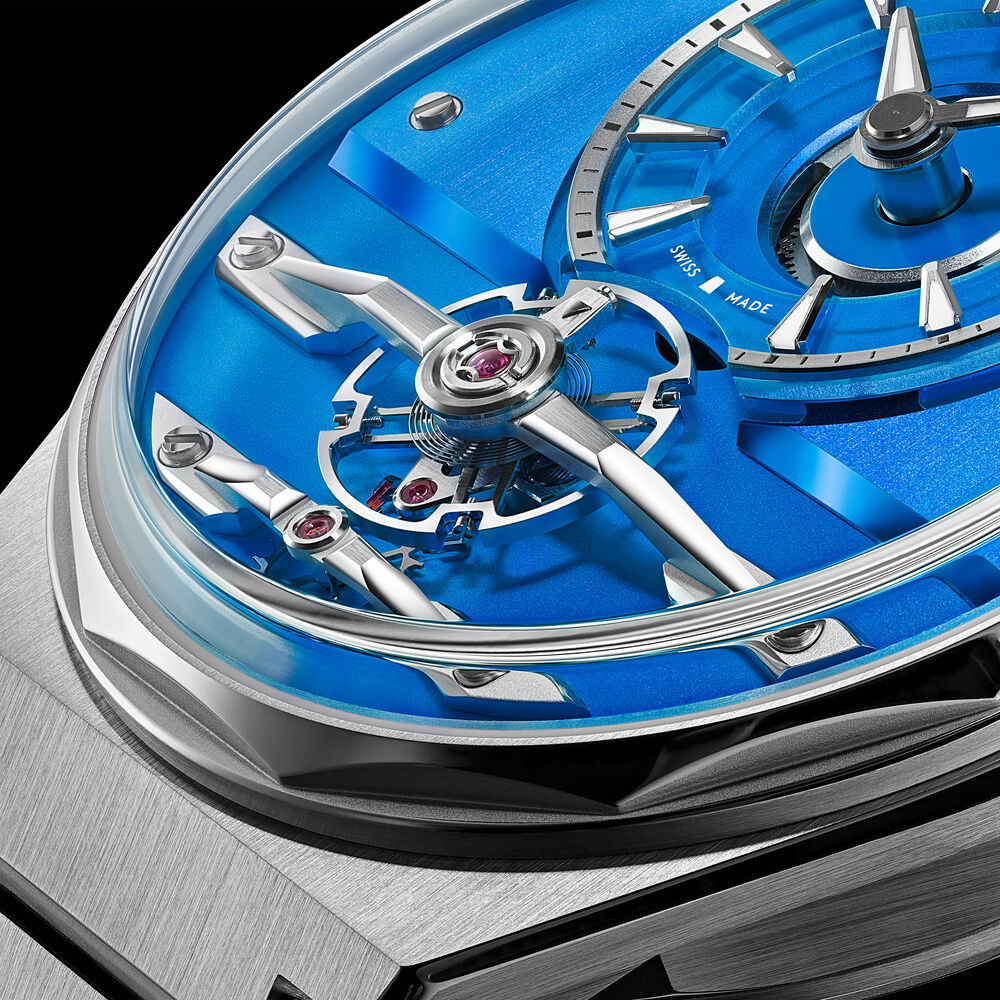 The C12 Loco 41mm — Pasadena Blue Handwound thumbnail 3