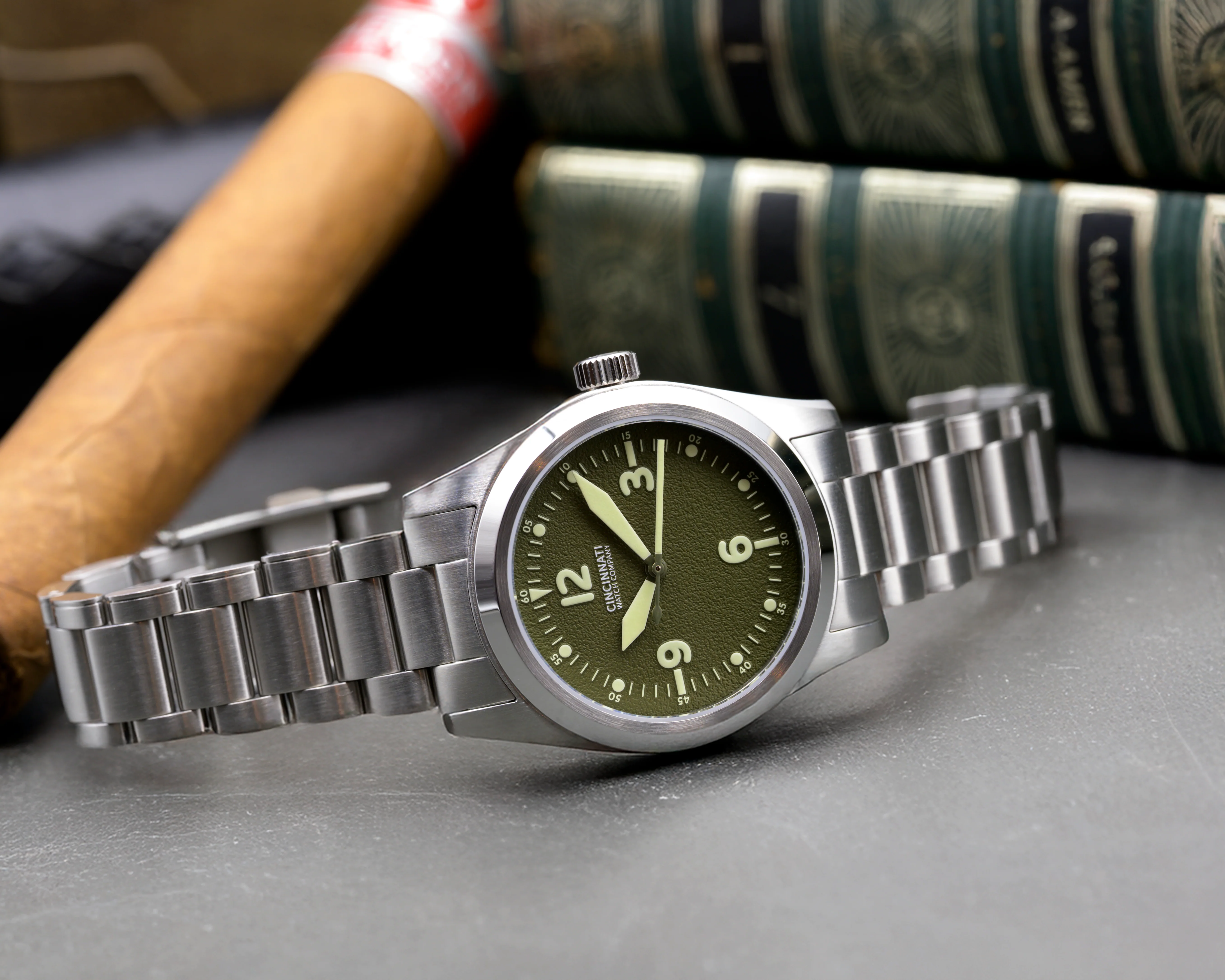 P-40 A-11 Pilot Green Automatic thumbnail 2