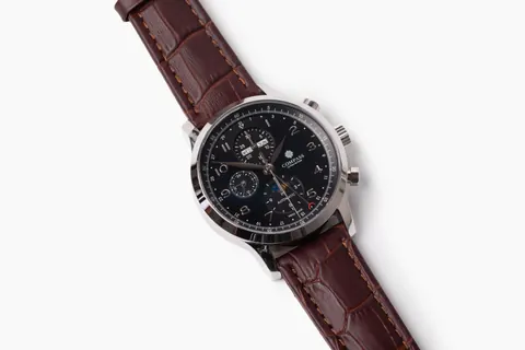 Titan 2 (Black)
