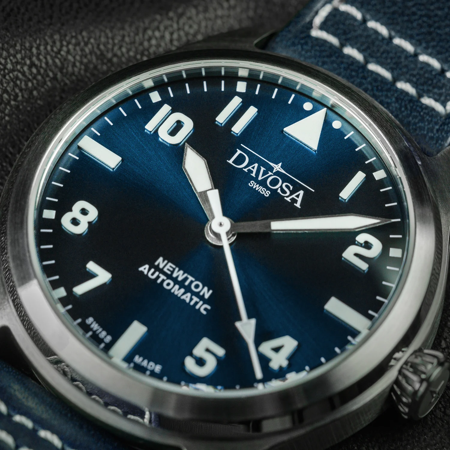 Newton Pilot Automatic 16153045 thumbnail 2