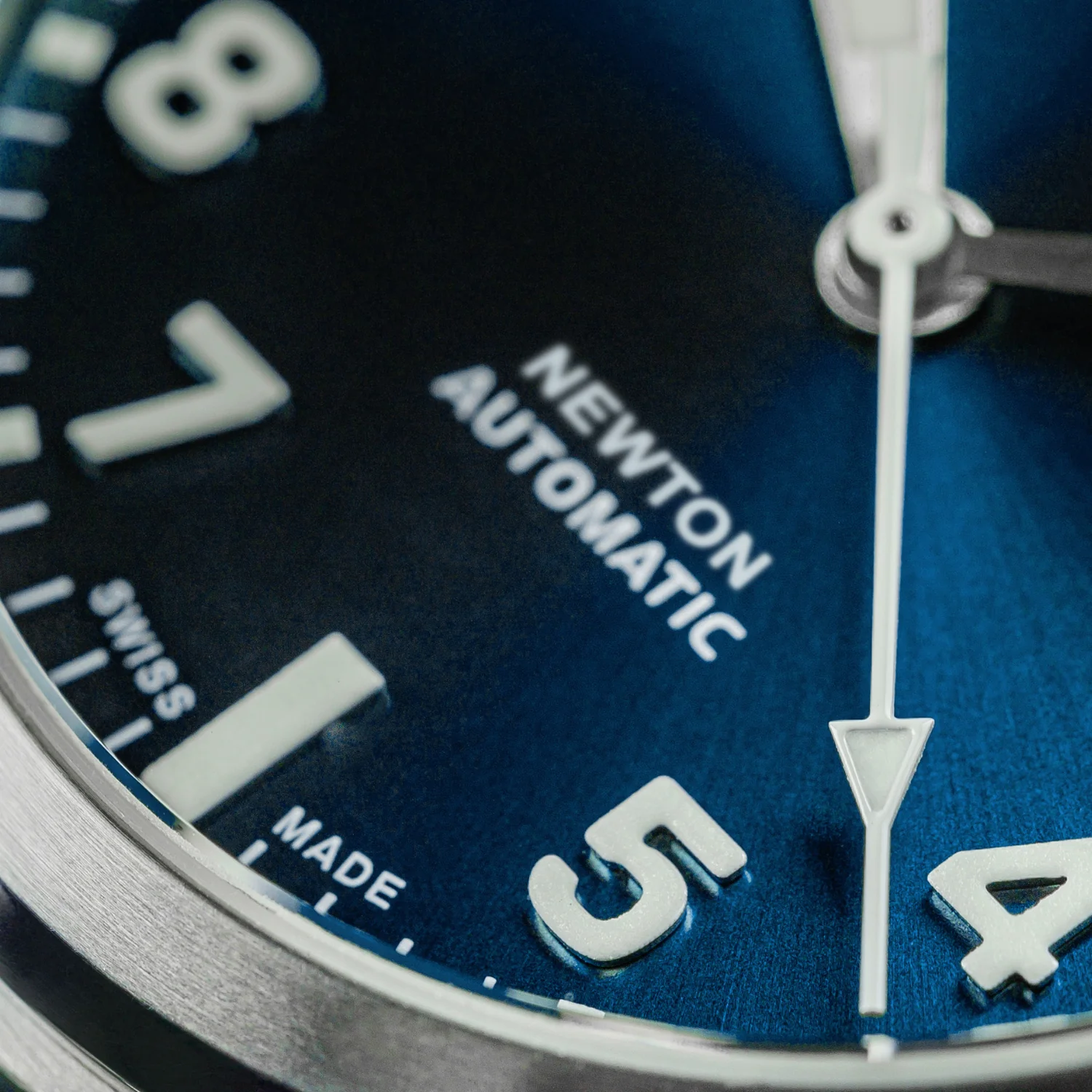 Newton Pilot Automatic 16153045 thumbnail 4