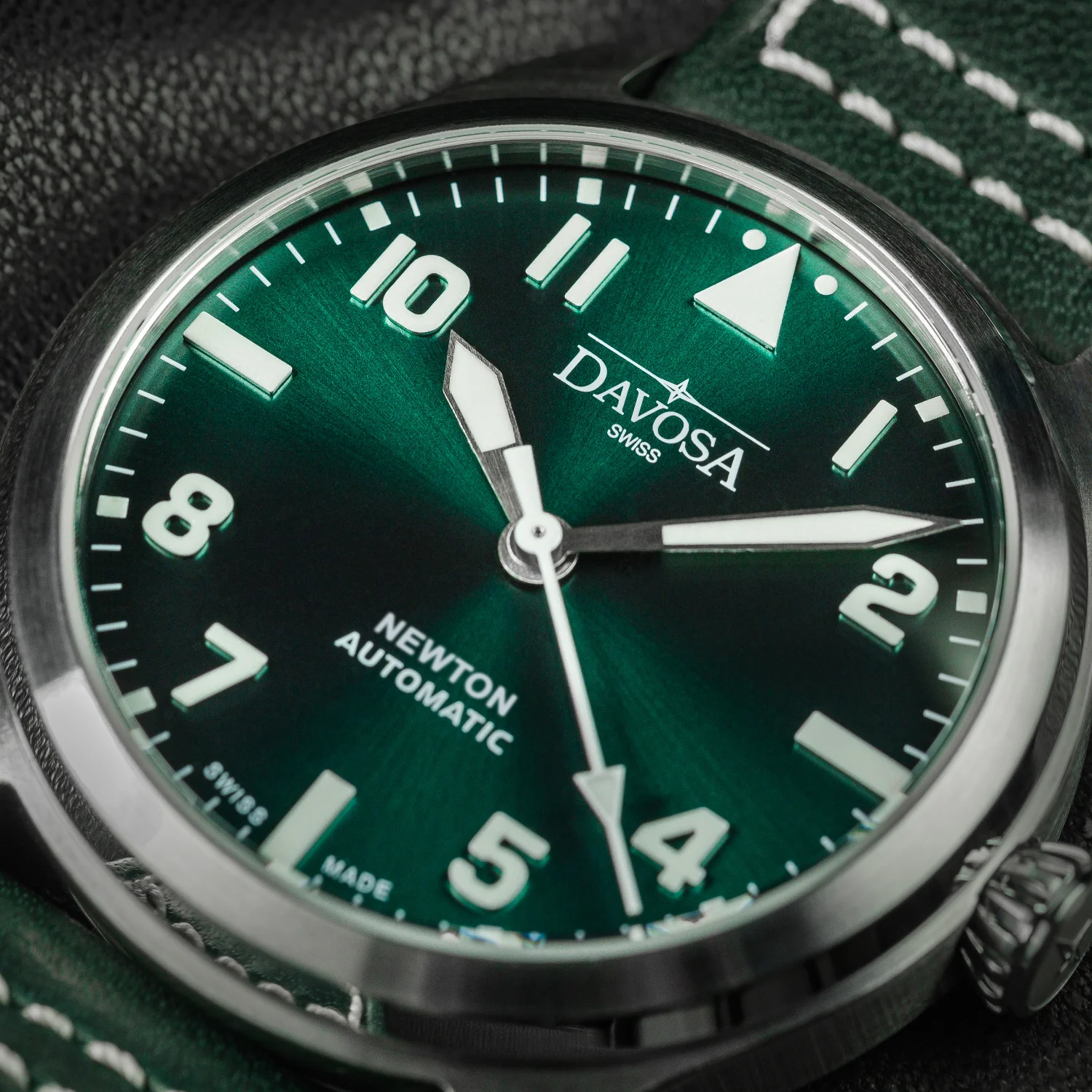Newton Pilot Automatic 16153075 thumbnail 2