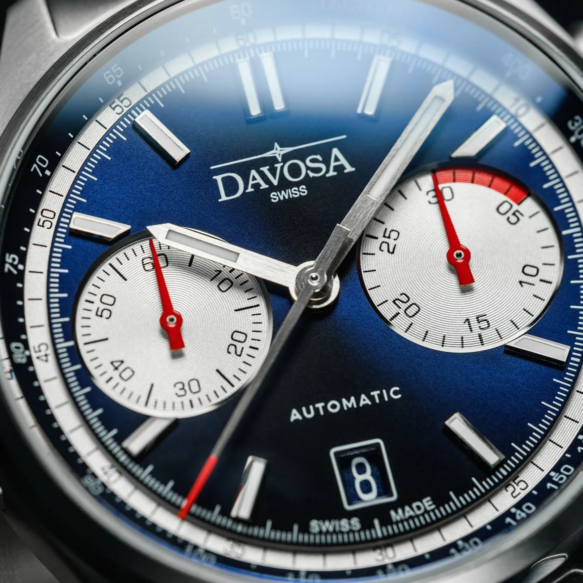 Newton Pilot Rally Chronograph LE 16153640 thumbnail 2