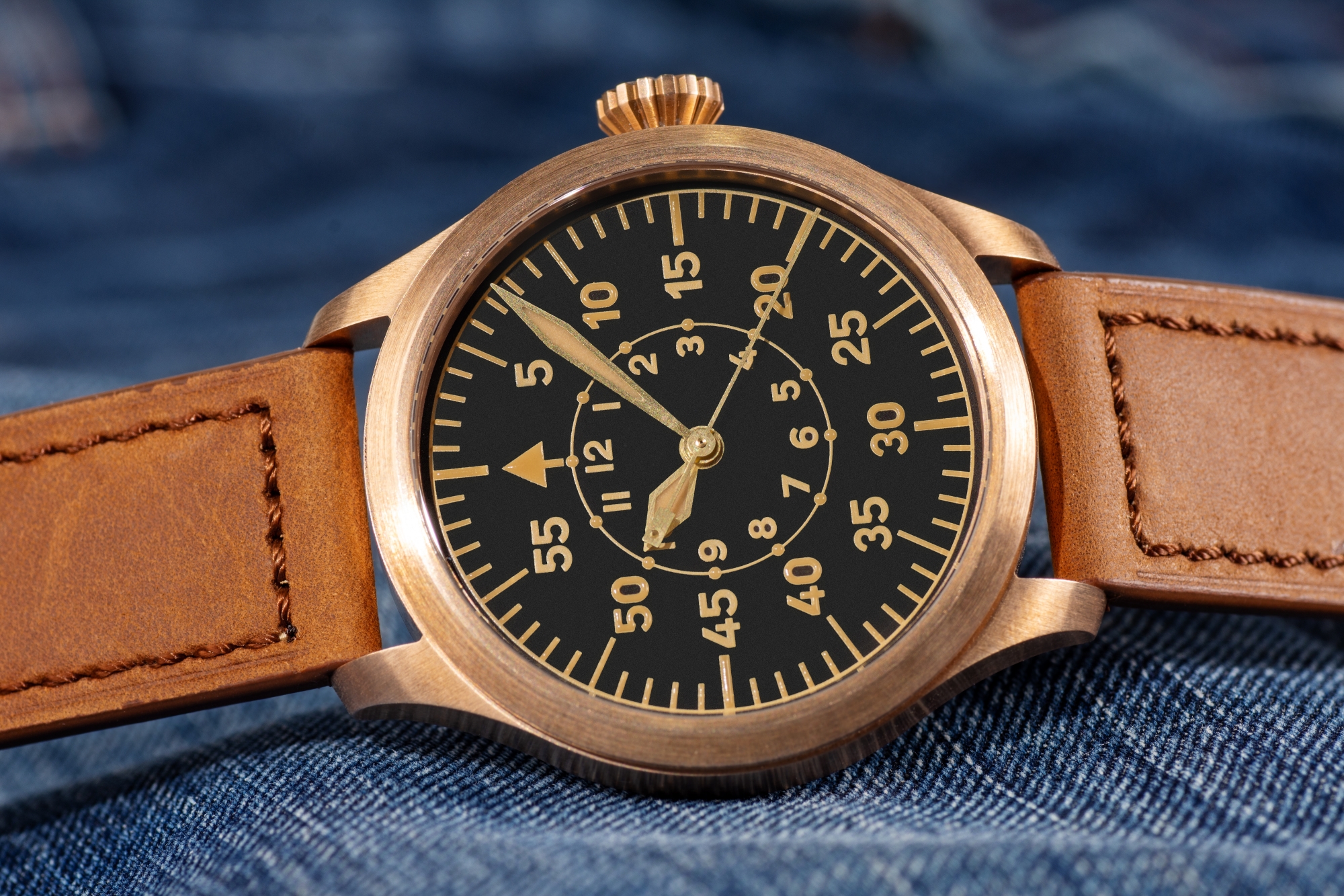 Pilot watch 44 mm Type B Bronze CuSn8 selected view