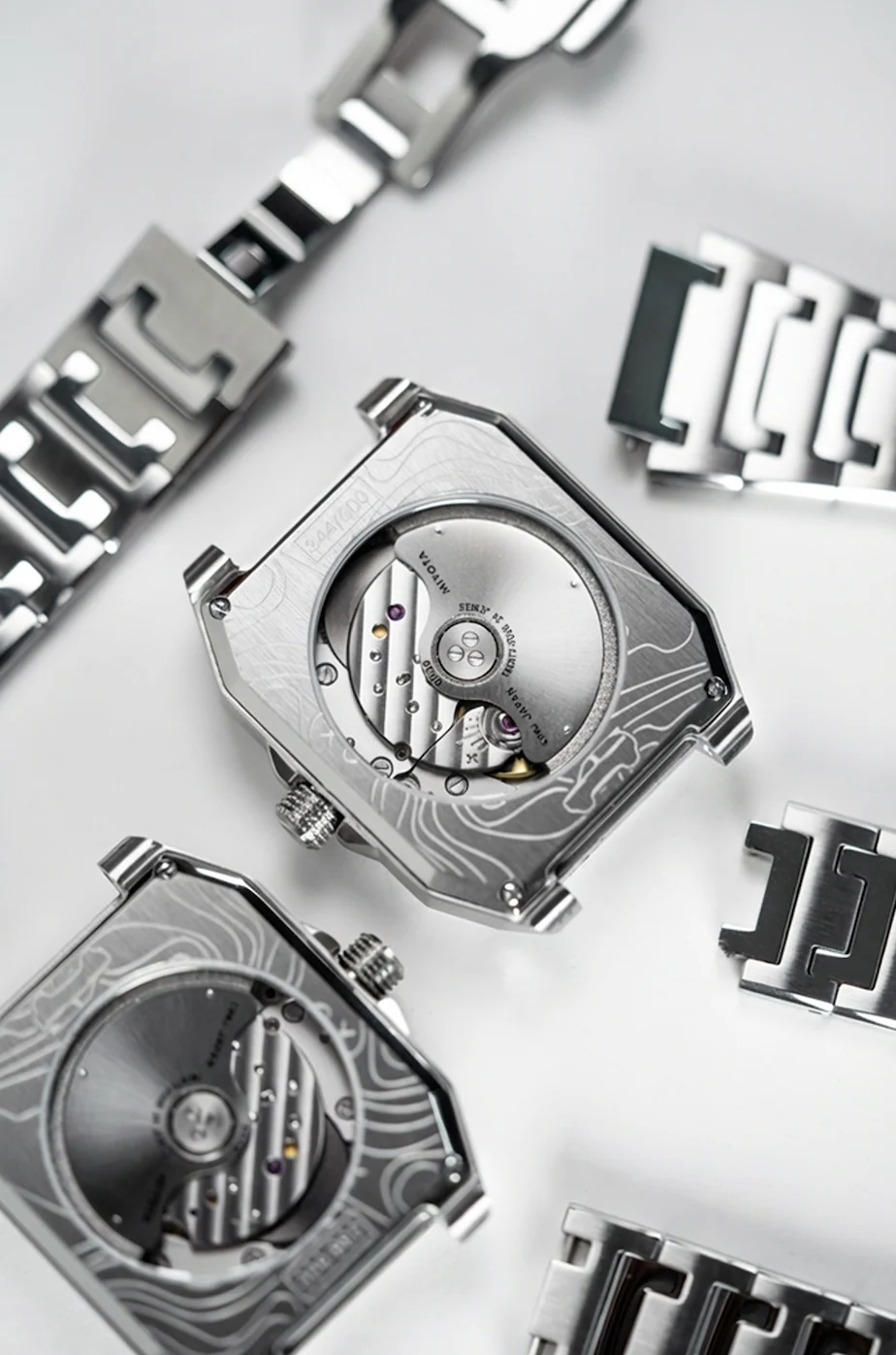 TATA SIERRA X DELHI WATCH COMPANY thumbnail 2