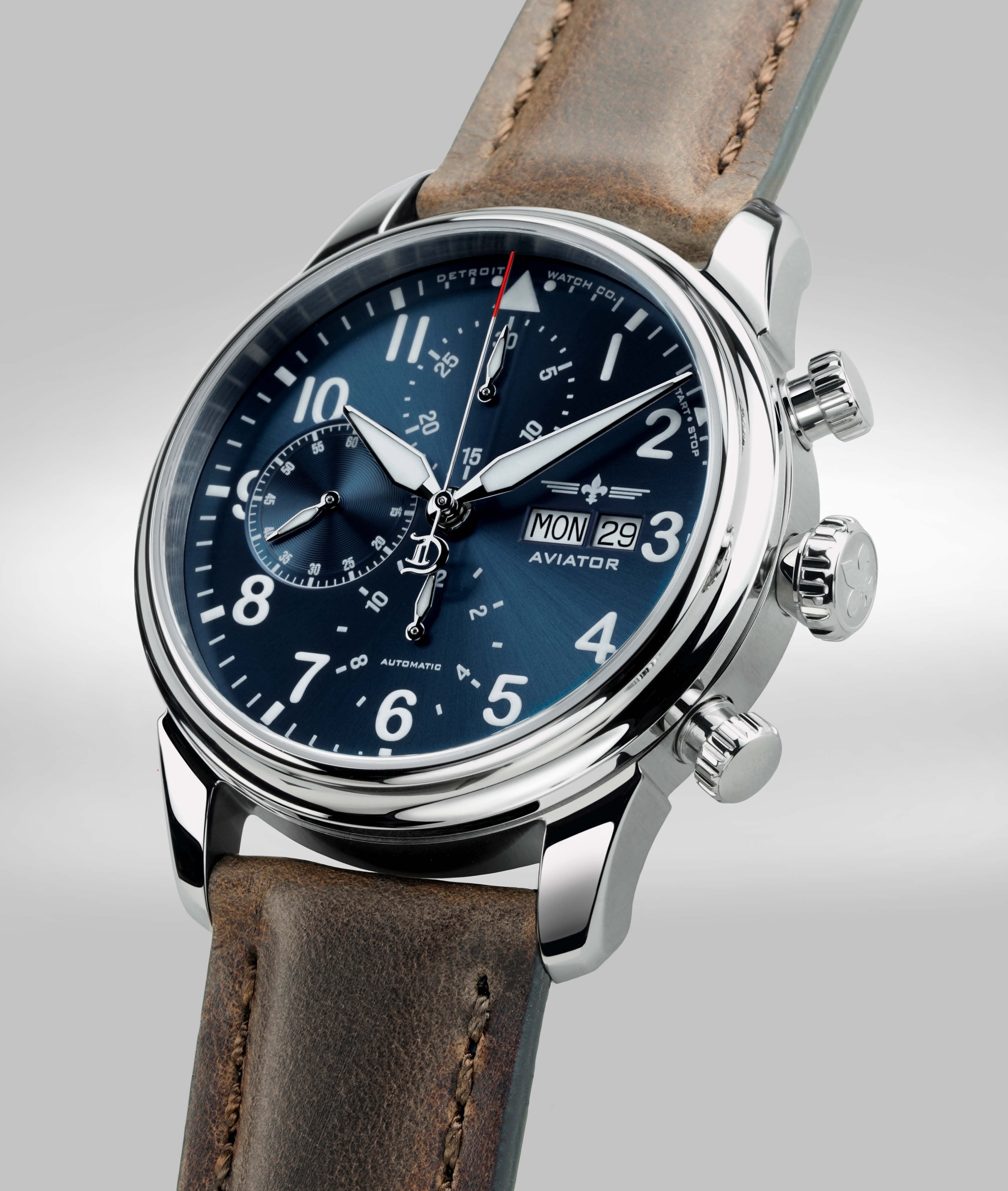 42mm Aviator Chrono Exhibition thumbnail 4