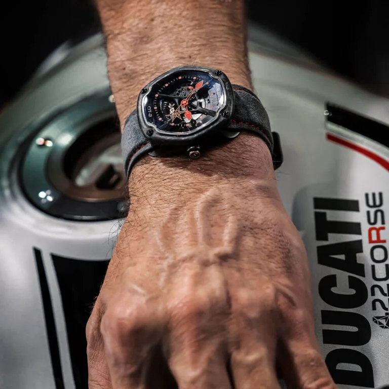 OT-2 Carbon thumbnail 2