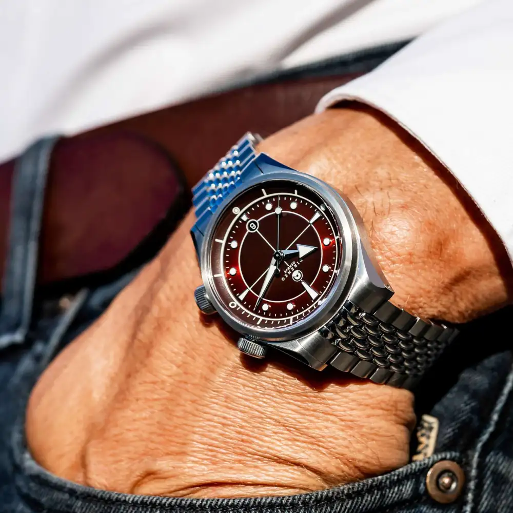 DRZ 05 Solaris red date thumbnail 2