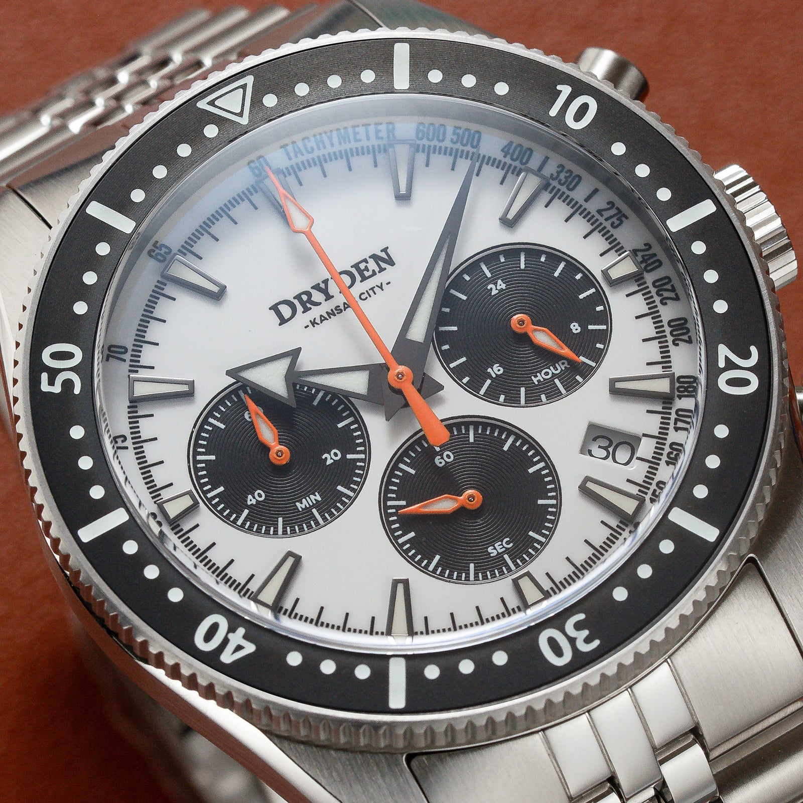 Dryden Chrono Diver Gen 2 42mm Chronograph - Panda Orange thumbnail 2