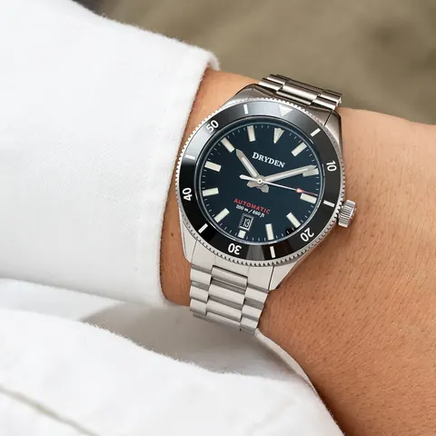 Pathfinder Automatic Dive Watch - Classic Black