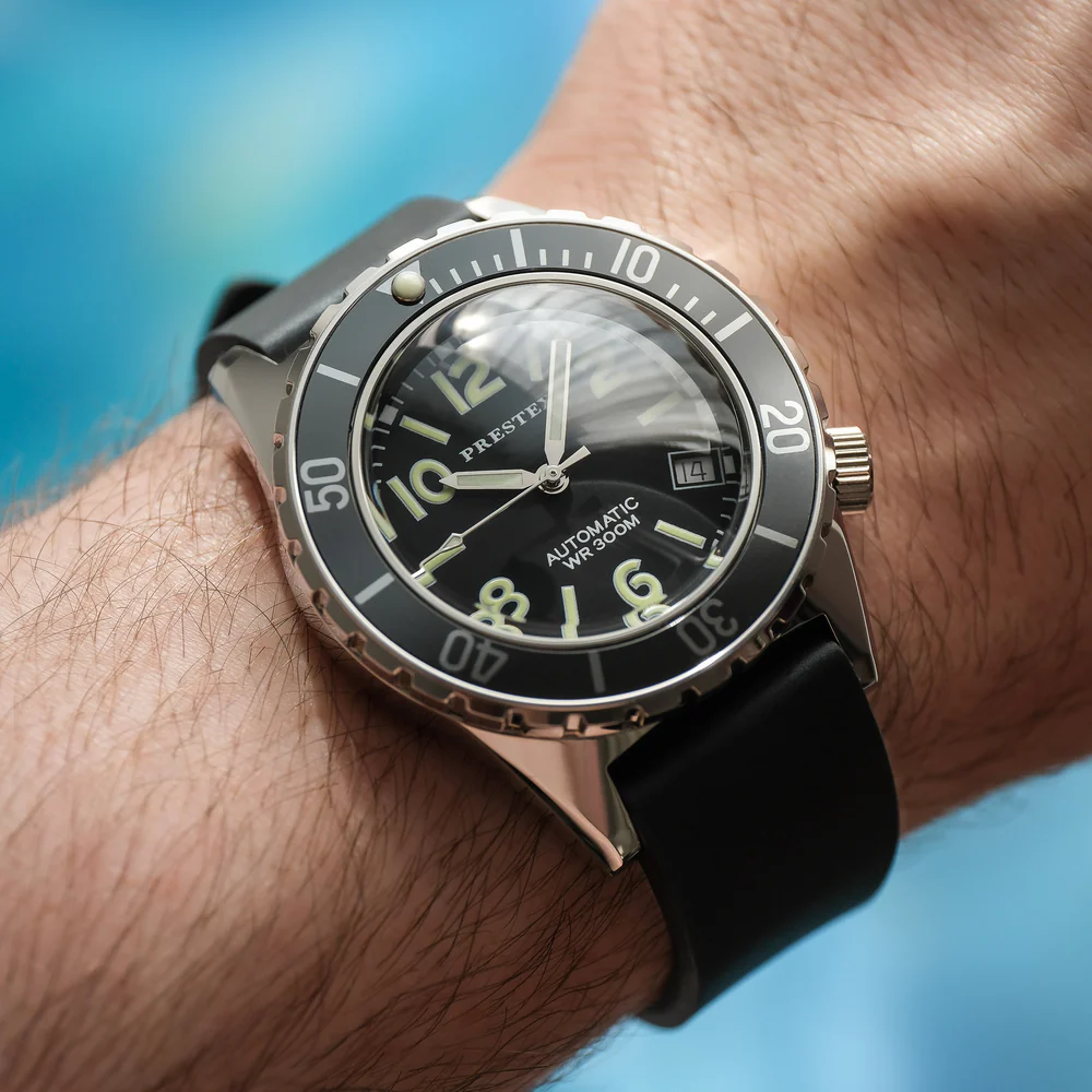 Swiss Diver 300 Metre thumbnail 2