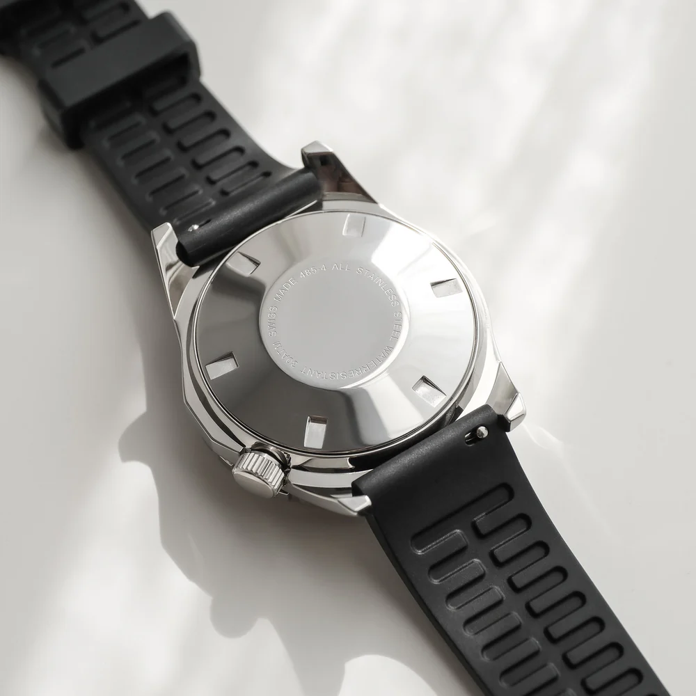 Swiss Diver 300 Metre thumbnail 4