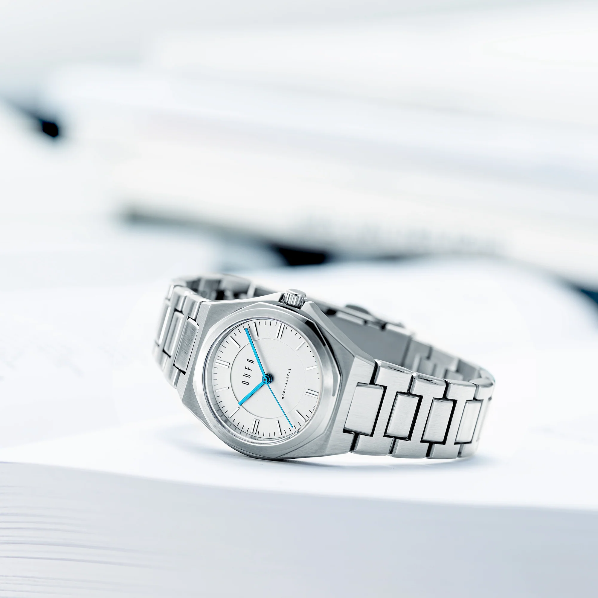 Contemporary White thumbnail 2