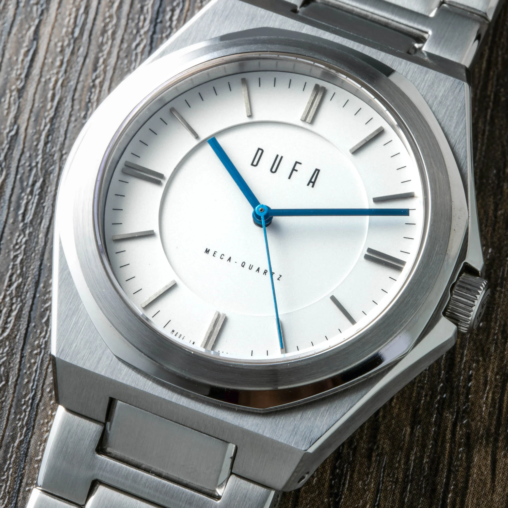 Contemporary White thumbnail 4