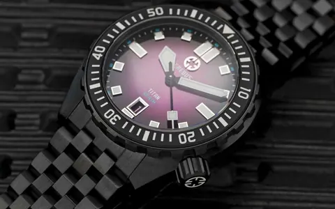 TITAN Red