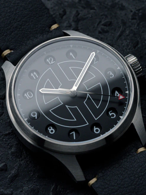 Twenty-Four 40 Erebus White thumbnail 2