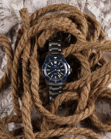 Fathers Seafarer  Swiss Made Automatic Diver Watch  Blue 40mm