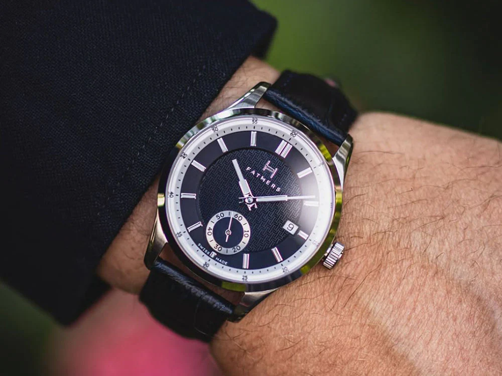 GMT Globetrotter thumbnail 2