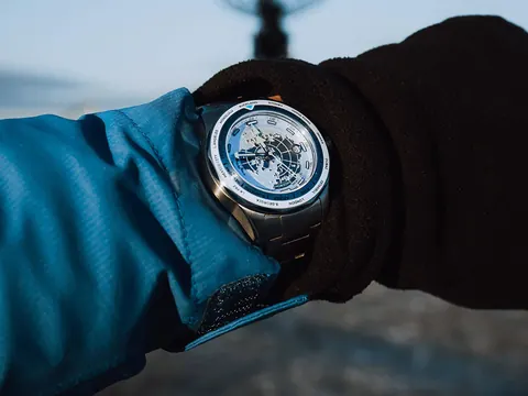 GMT Globetrotter