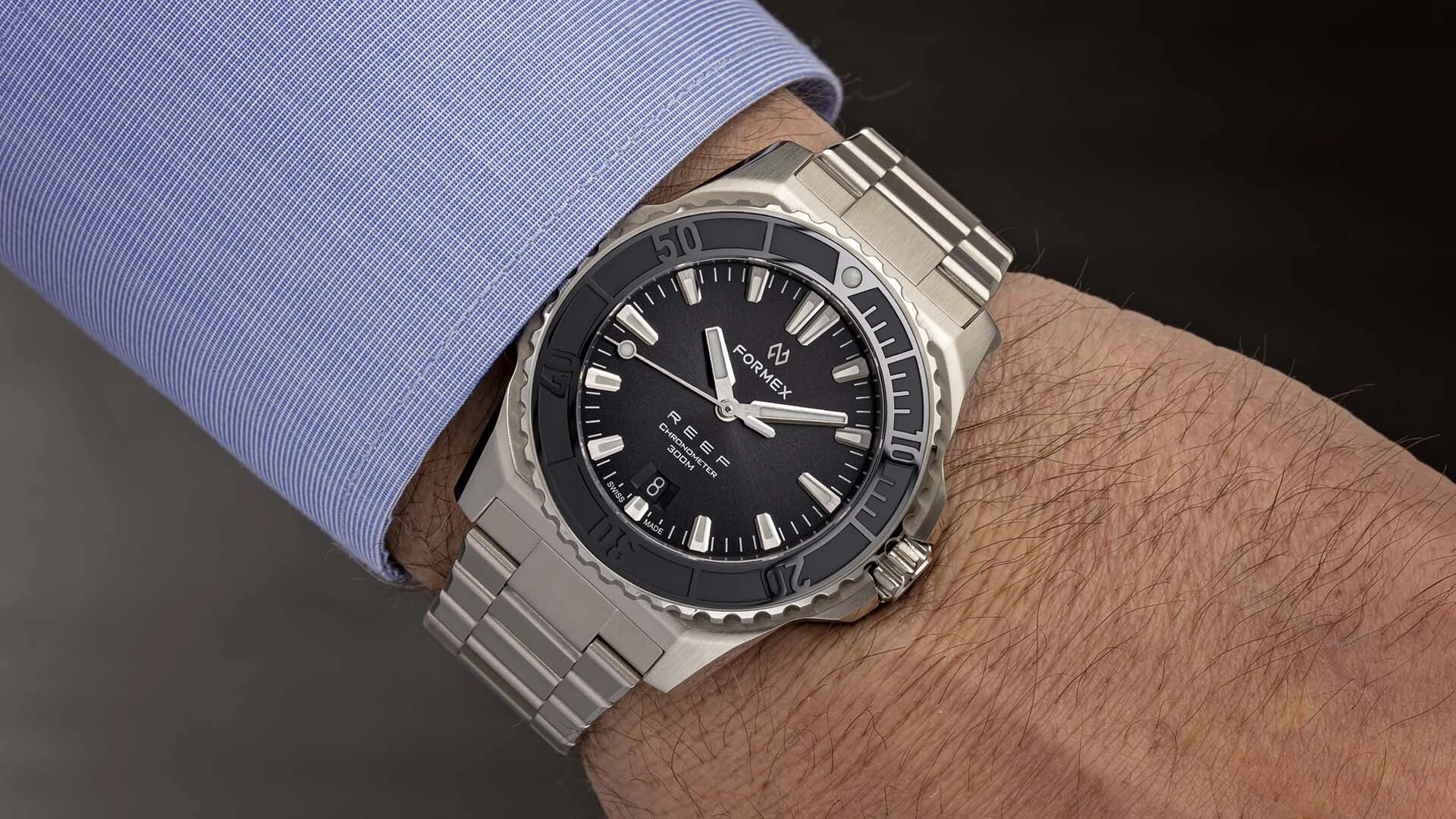 Automatic COSC 300M Black 42 mm thumbnail 2