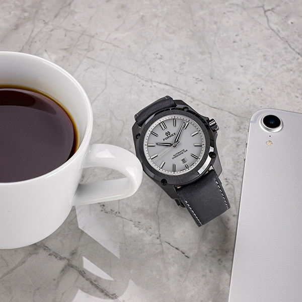 Automatic Chronometer Cool Grey 43mm thumbnail 3