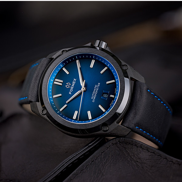 Automatic Chronometer Electric Blue 43mm thumbnail 4