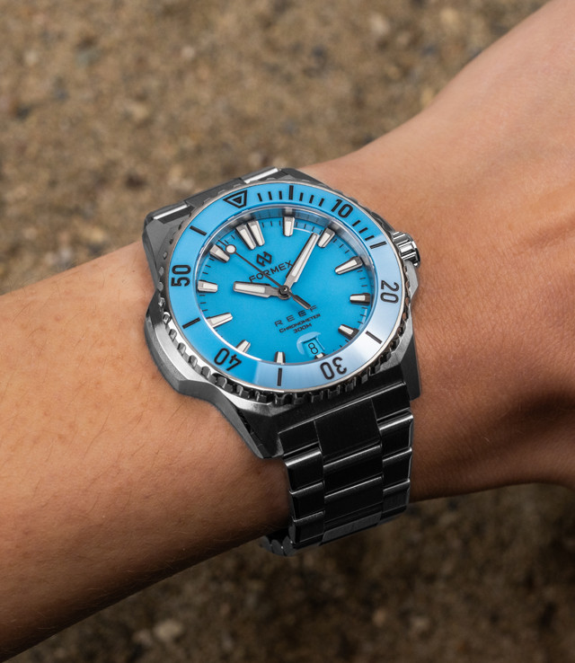 "Baby" Automatic COSC 300M "Bahama Blue" thumbnail 3