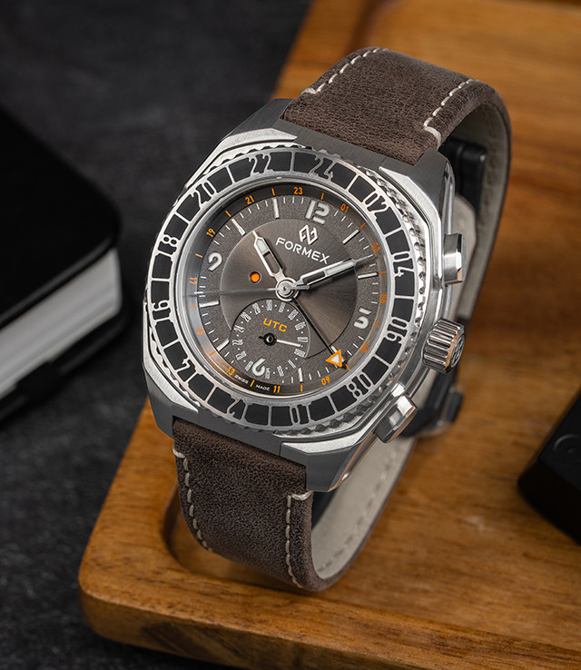 Automatic UTC True Pilot Grey 41 mm thumbnail 2