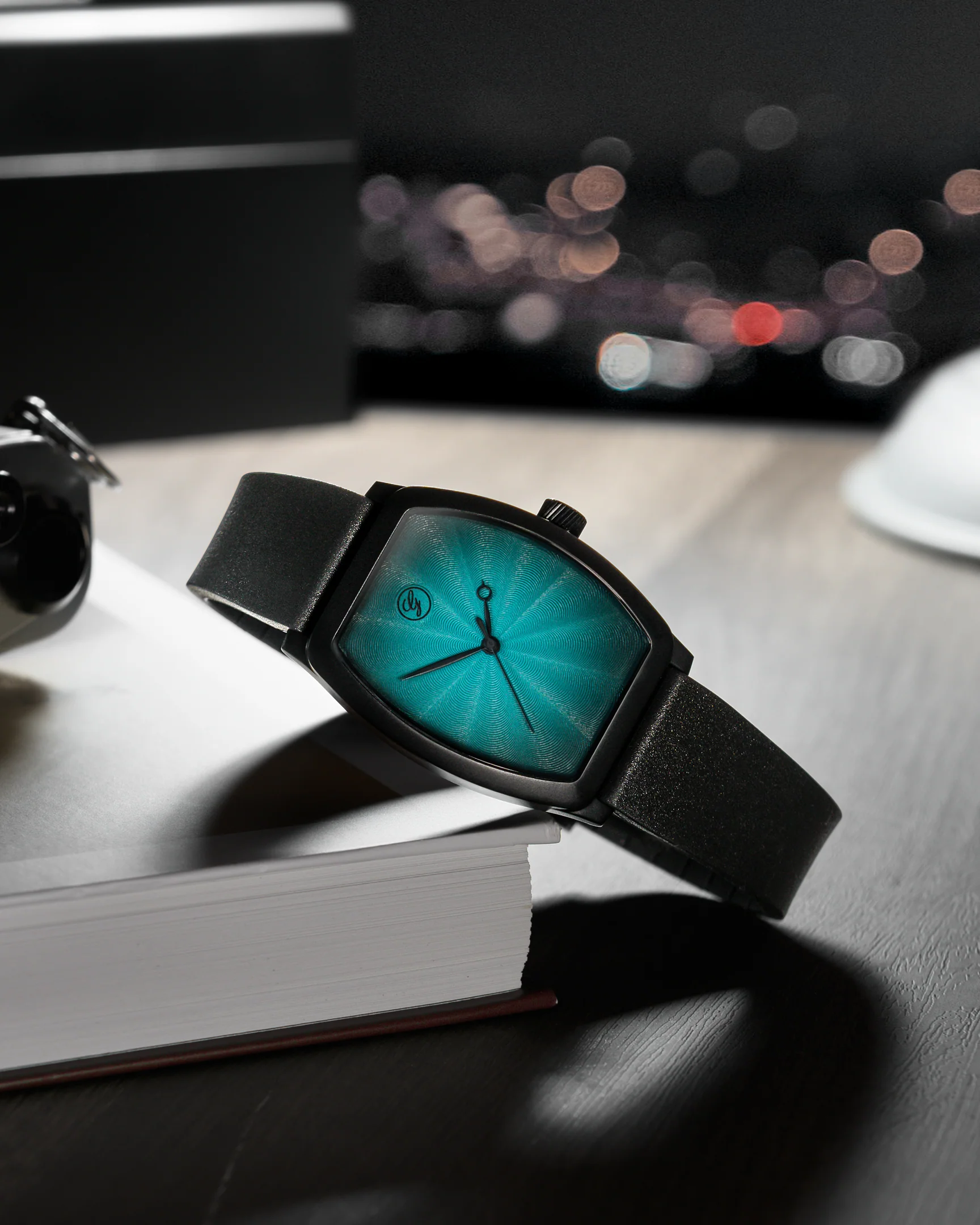 YÖ - Limited Edition thumbnail 2